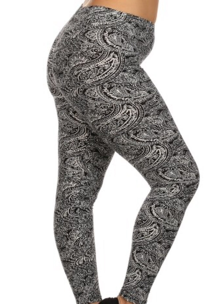 Plus size curvy paisley leggings